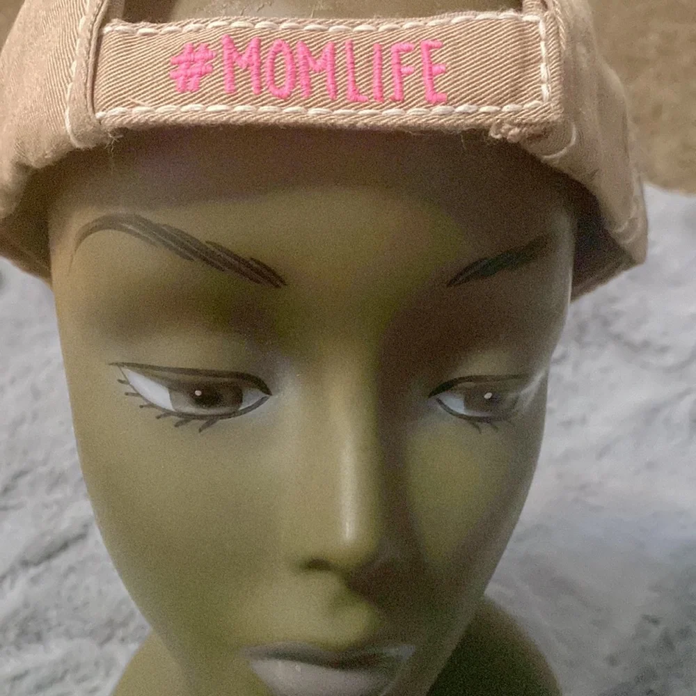 I Run This Rodeo Hat - Picture 2 of 2